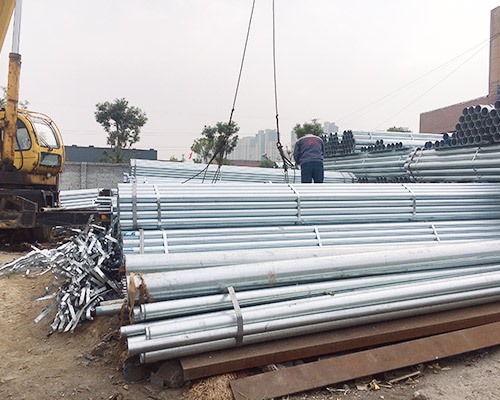 山西保瑞和物貿(mào)：山西熱鍍鋅方管的質(zhì)量好壞分析？